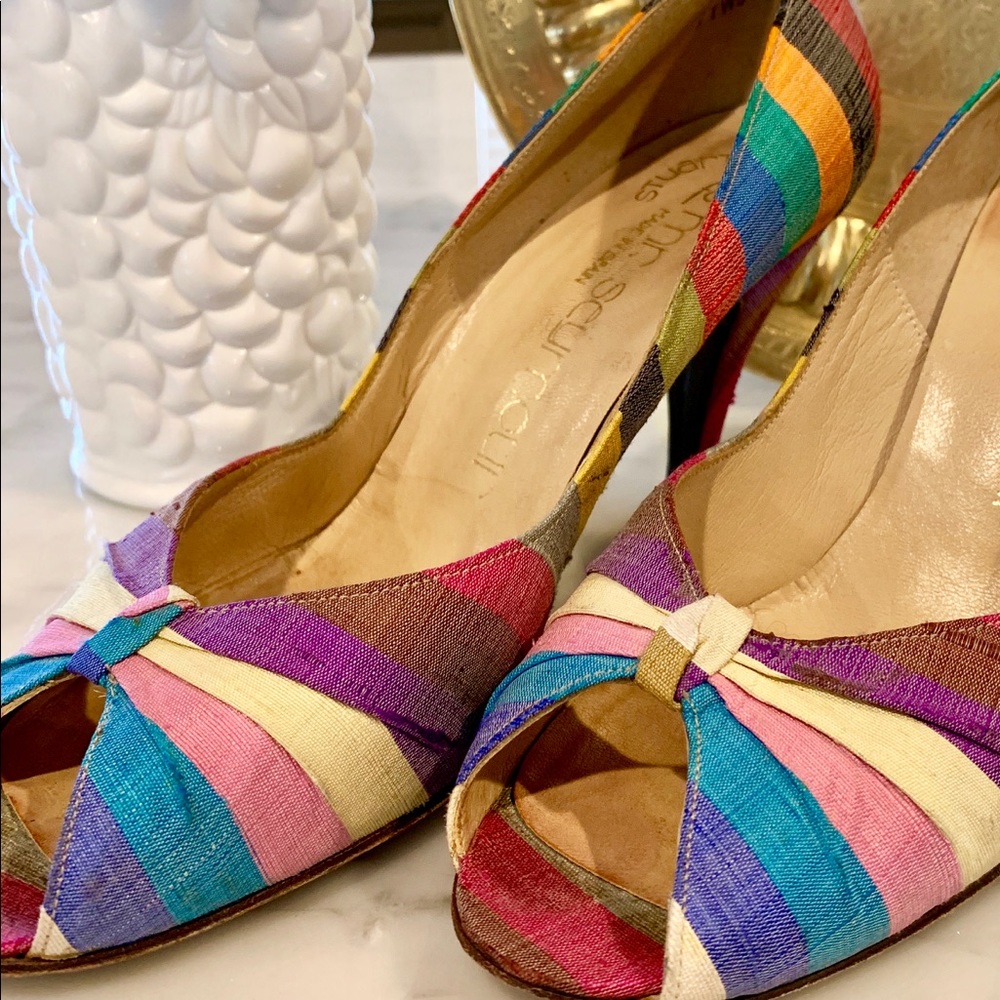 Vintage Stuart Weitzman Peep Toe Dupioni Silk Pumps 7.5